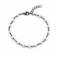 Bracelet en perles d'eau douce oxydées serti de fil métallique