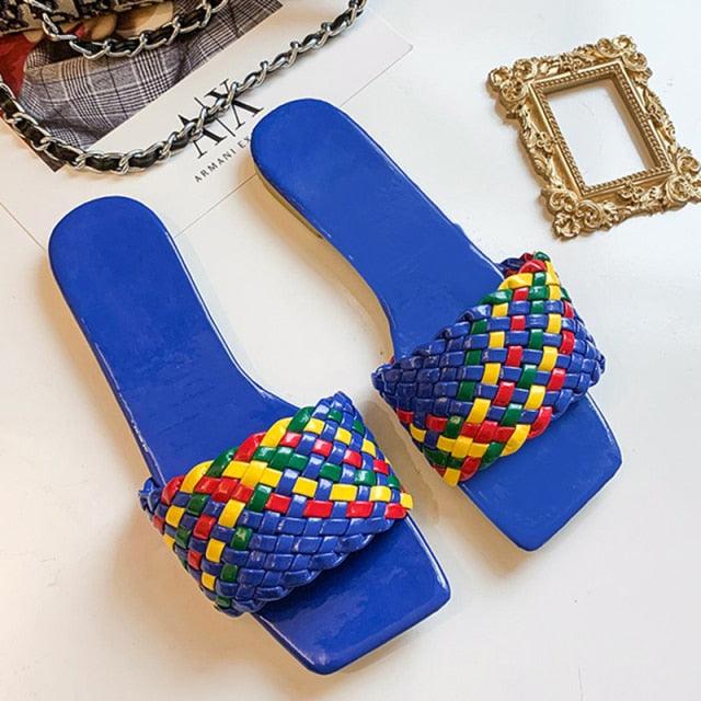 Chaussons de Luxe pour Femmes, Design Charmant, Sandales Plates de Plage à Bout Ouvert, Tongs Décontractées pour Femmes, Sandales Plates à Enfiler, Sandales Plates à Lanières en Cuir
