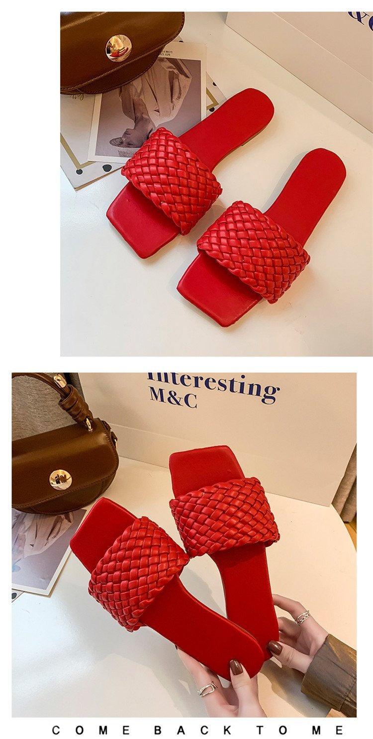 Chaussons de Luxe pour Femmes, Design Charmant, Sandales Plates de Plage à Bout Ouvert, Tongs Décontractées pour Femmes, Sandales Plates à Enfiler, Sandales Plates à Lanières en Cuir