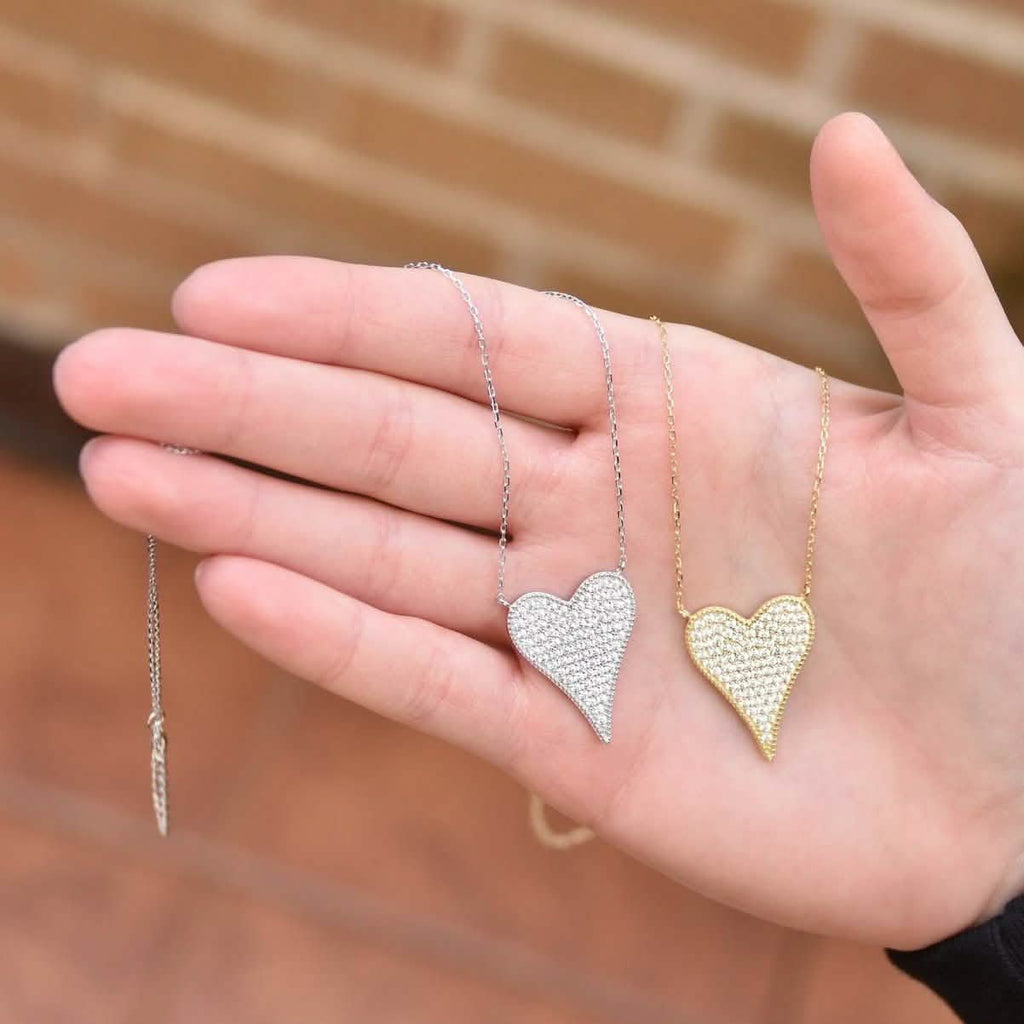 Collier cœur allongé pavé