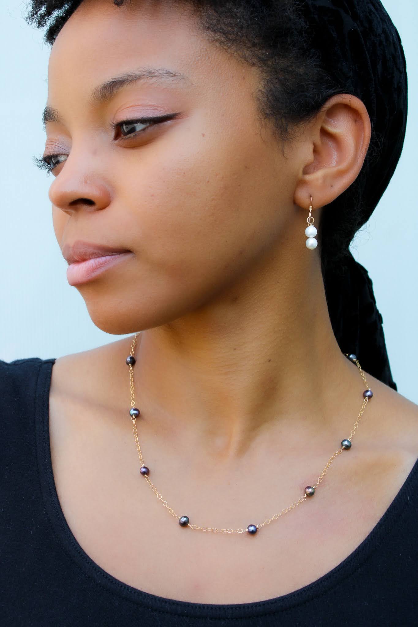 Collier Satellite Perles Paon