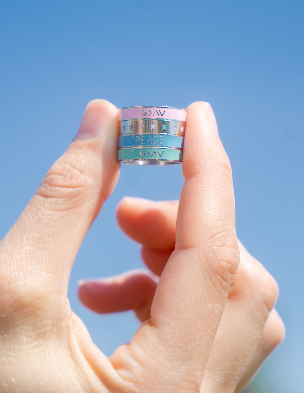 Bague hauteurs et profondeurs en émail rose