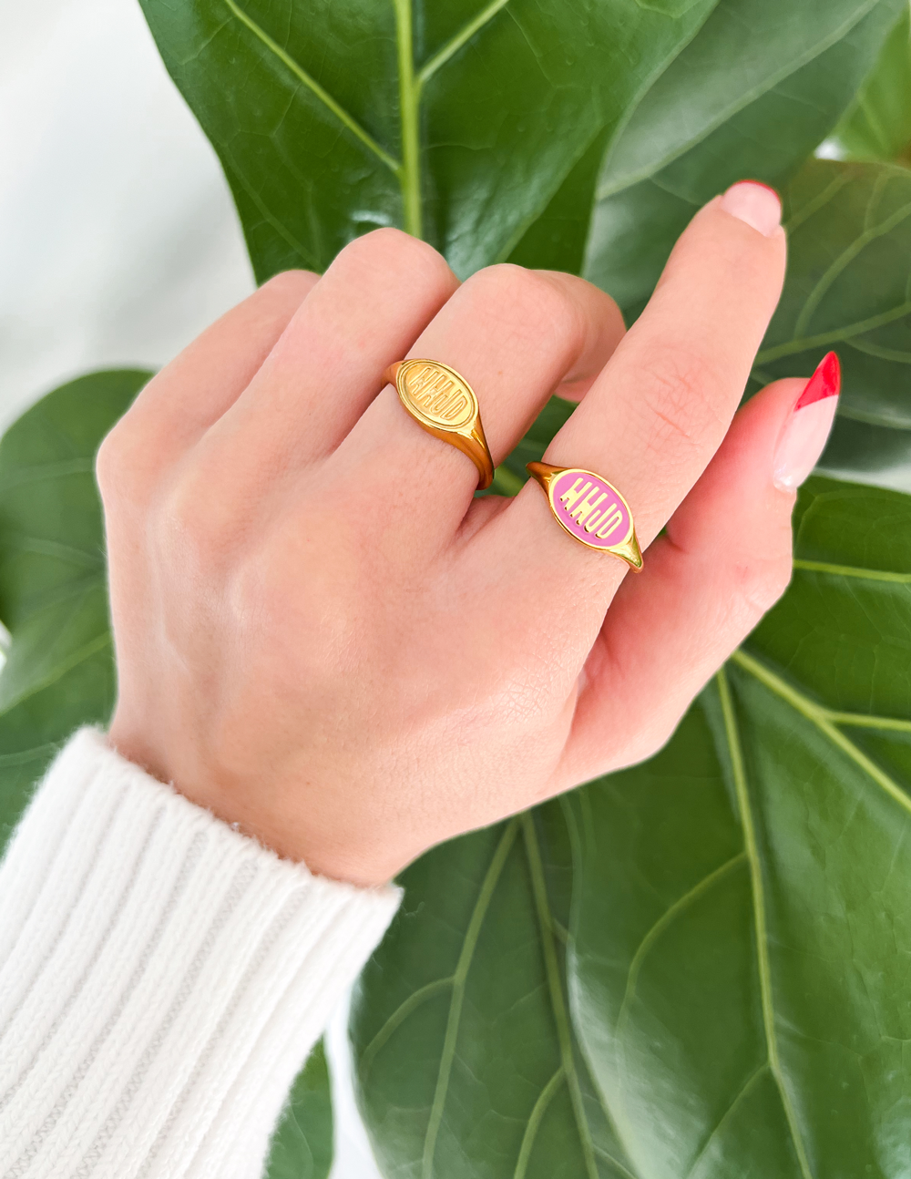 Bague émaillée rose WWJD