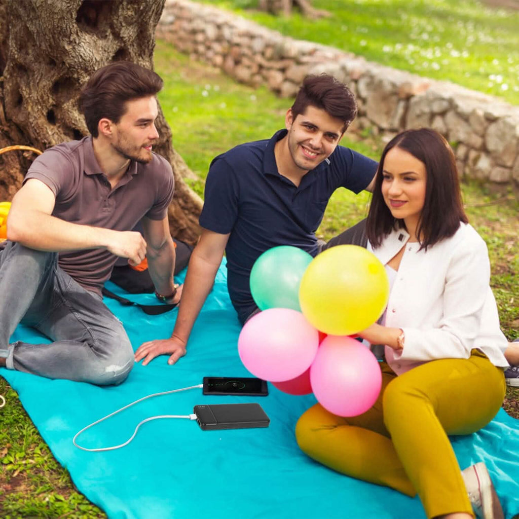 Chargeur de téléphone portable Power Bank avec 1 câble micro USB