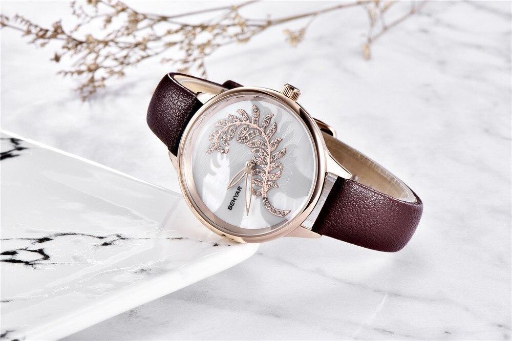Montre Ronde Luxe Femme Simple Analogique Quartz Élégante Bracelet Maille Acier Inoxydable Montre-Bracelet Tendance pour Femme