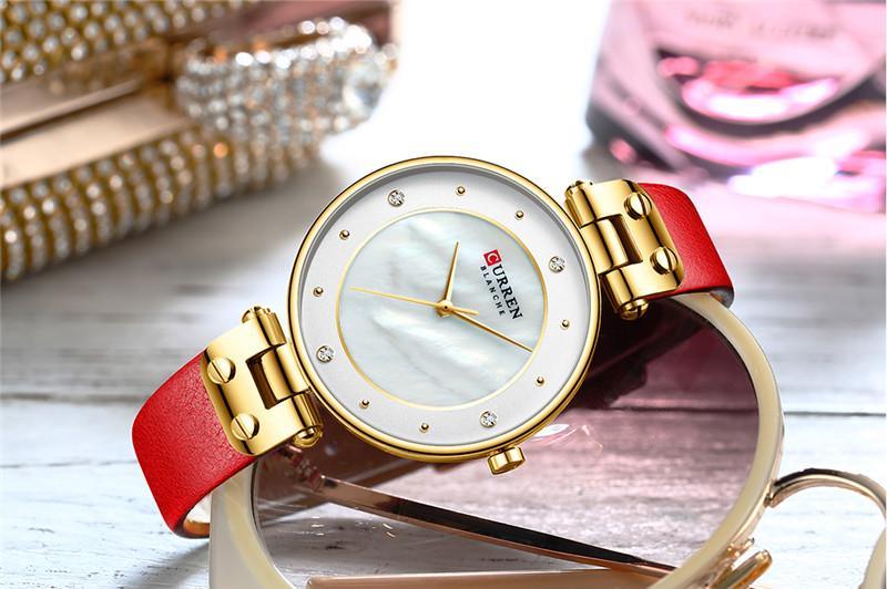 Montres de luxe pour femmes avec un excellent arrière-plan et des designs en zircon, montre-bracelet de style professionnel, cadeau parfait pour elle