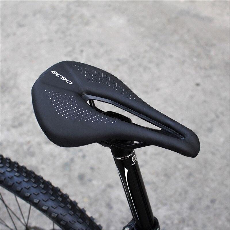 Selles de vélo de route en PU ultralégères, respirantes et confortables, selle de vélo de course Superflow, haute performance et confortable, siège de vélo de route de sport léger.