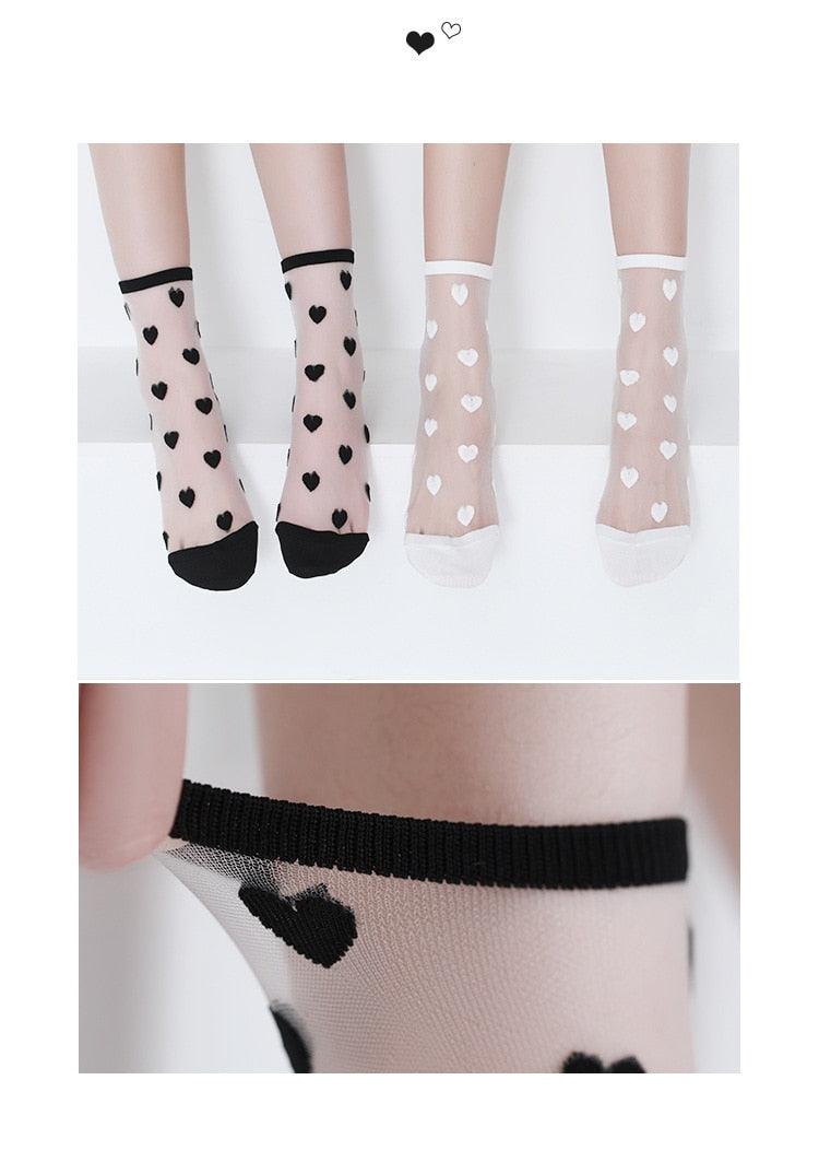 Chaussettes pour femmes Nouvelle mode longues transparentes avec motif de cœur mignon, chaussettes fines pour femme, été décontractées, chaussettes amusantes et élégantes à la cheville pour femmes