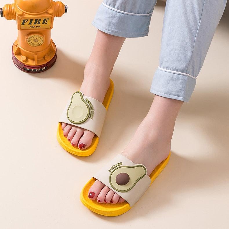 Femmes Hommes Sandales d'été Décontractées Tongs de Plage Fruits Avocat Antidérapantes Semelle Souple Chaussures de Bain Chaussons Souples à Bout Ouvert Antidérapantes Douches Spa Piscine Salle de Sport Maison