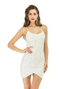 Robe à sequins, jupe à sequins extensible, dos ouvert, fines bretelles perlées