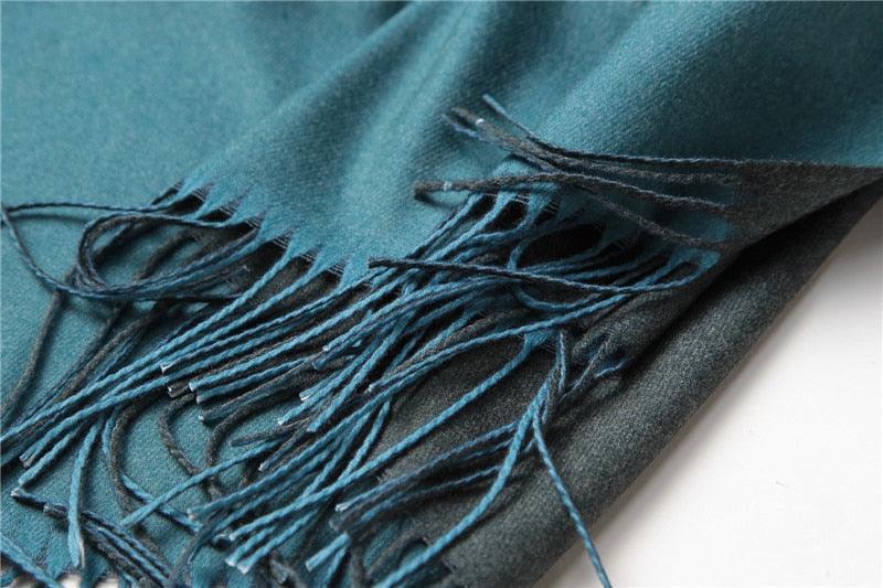 Écharpe d'hiver unie douce en cachemire léger, châle en cachemire, écharpe légère, châle, hijab, châle, écharpe élégante, couverture, bandana à pompons pour femme