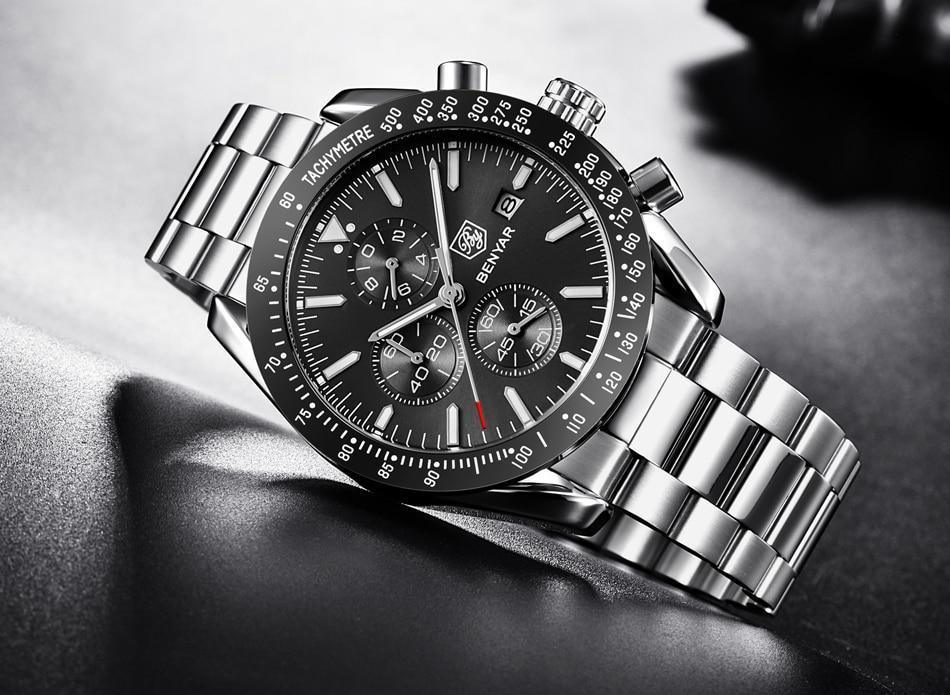 Montres décontractées pour hommes Chronographe Montres de sport modernes analogiques à quartz étanches Bracelets en caoutchouc Montres-bracelets professionnelles pour hommes