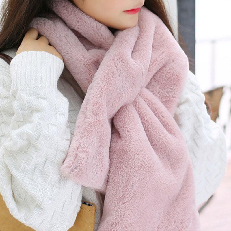 Nouvelle Écharpe Chaude Épaisse Couleur Unie Hiver Col Doux Fausse Fourrure de Lapin Cache-cou Peluche Chaud Écharpes Croisées Foulard Châle Uni avec Perles Élégant Pour Femmes