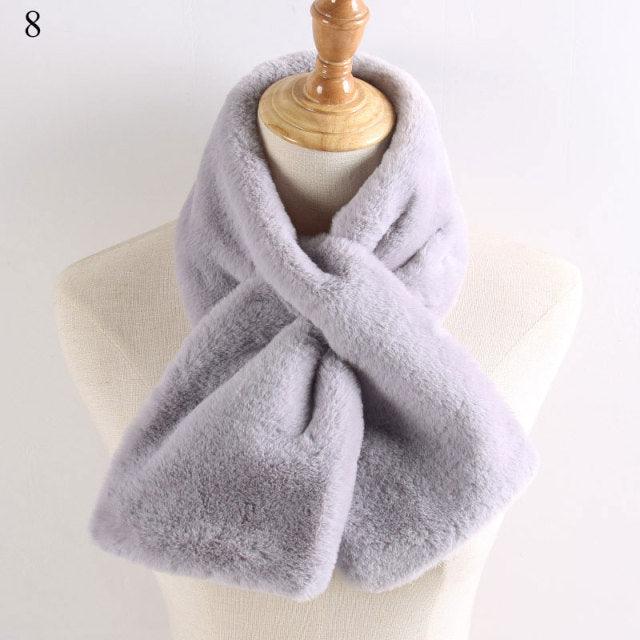 Nouvelle Écharpe Chaude Épaisse Couleur Unie Hiver Col Doux Fausse Fourrure de Lapin Cache-cou Peluche Chaud Écharpes Croisées Foulard Châle Uni avec Perles Élégant Pour Femmes