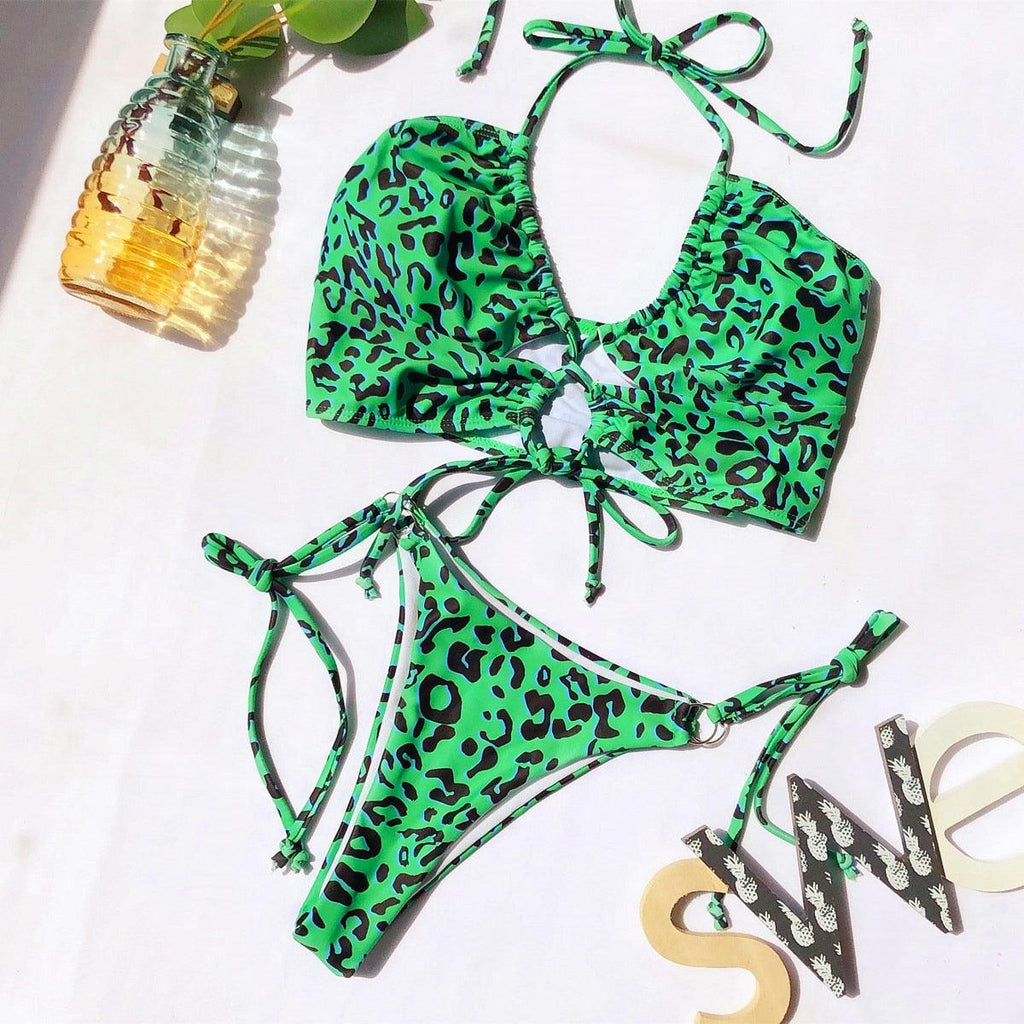 Nouvel ensemble de bikini femme, maillot de bain uni pour femme, bikini push-up, maillot de bain rembourré, bikini découpé avec bretelles, licou, deux pièces.