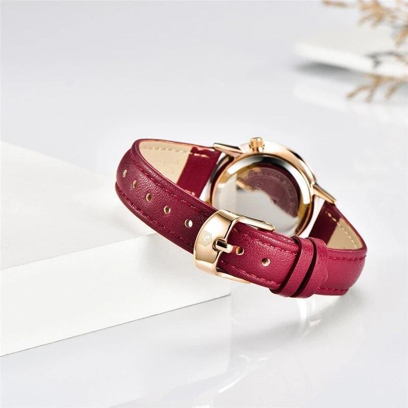 Nouvelle montre de mode rouge pour femme, bracelet en cuir de luxe à quartz, analogique, étanche et résistante aux rayures, excellent cadeau pour les femmes