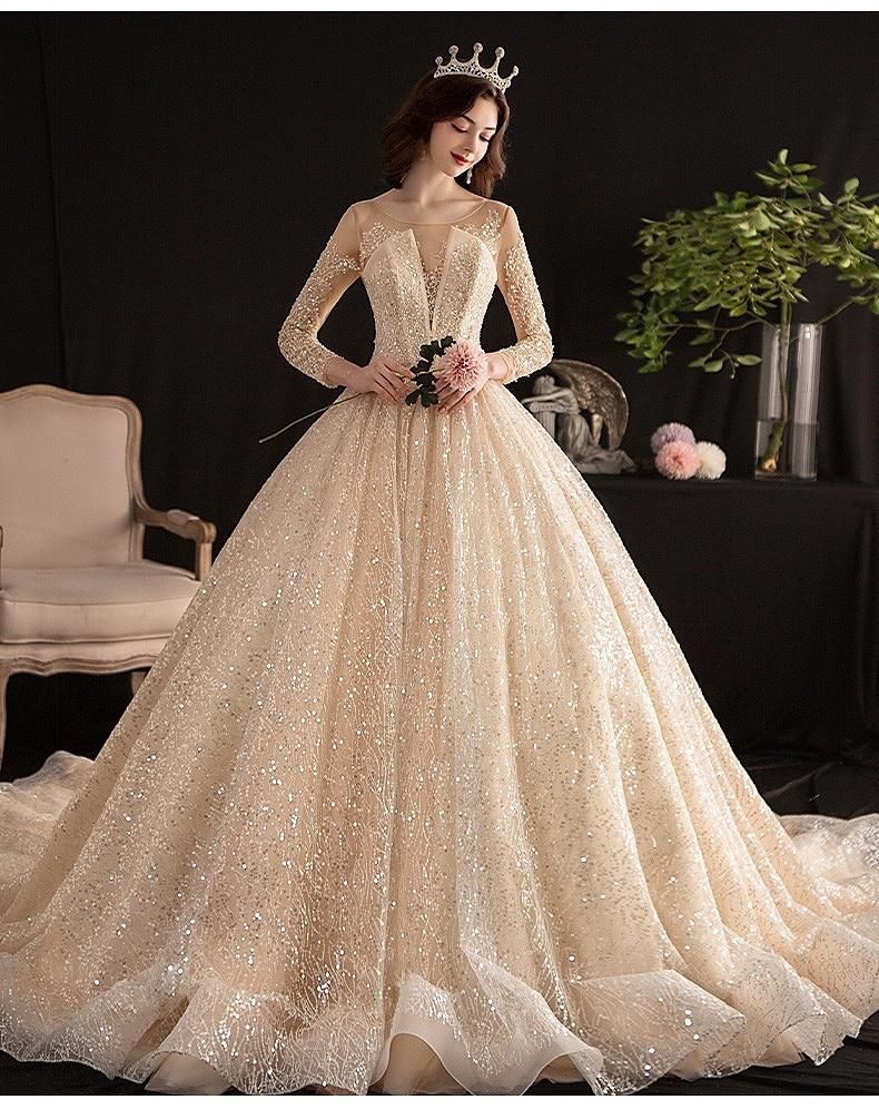 Robe de mariée de luxe brillante à manches longues ED675