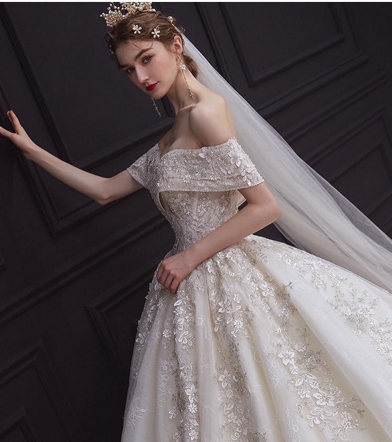 Robe de mariée de luxe bustier EDW234