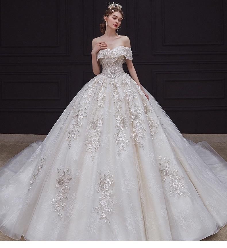 Robe de mariée de luxe bustier EDW234