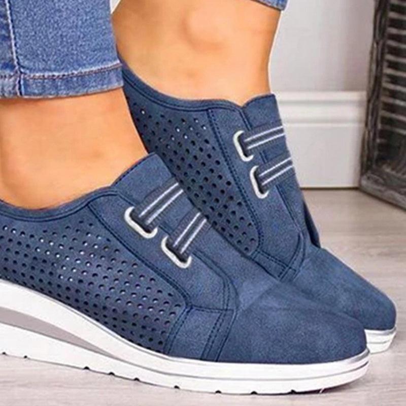 Nouvelles baskets décontractées à talons hauts pour femmes, chaussures respirantes rehaussant la hauteur, coussin d'air, baskets confortables, chaussures vulcanisées en cuir pour femmes, chaussures de marche de luxe pour femmes en extérieur