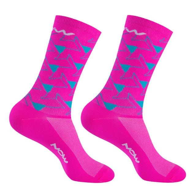 Chaussettes de cyclisme modernes unisexes pour hommes et femmes Chaussettes de sport d'extérieur Chaussures de vélo pour vélo de route Course Basketball Chaussettes de sport pour le cyclisme