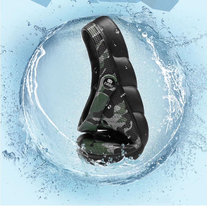 Sabots de jardin pour hommes, sandales décontractées d'été, sabots souples à mémoire de forme, chaussures d'hôpital, sandales d'eau de plage à enfiler pour hommes, chaussures d'eau antidérapantes, sabots de marche pour hommes camouflage de jardin d'été