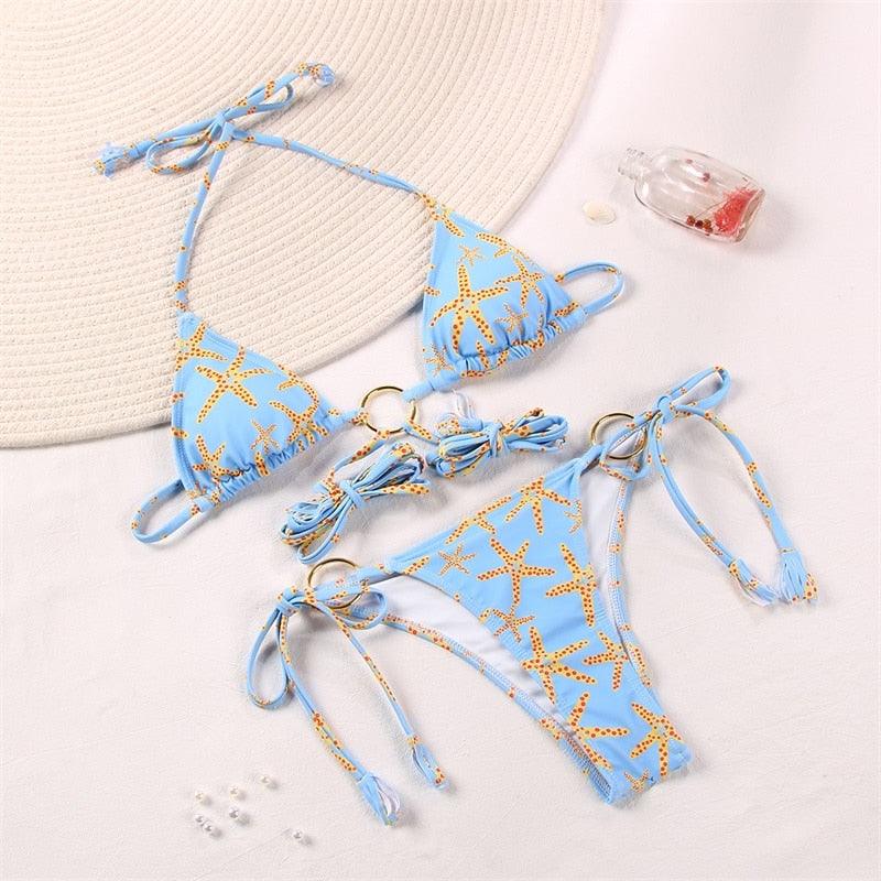 Maillot de bain deux pièces triangle réglable à dos nu croisé, avec lacets et liens, pour femme. Bas de maillot de bain brésilien string. Maillot de bain femme ajouré de qualité, plissé. Ensemble bikini femme réversible.