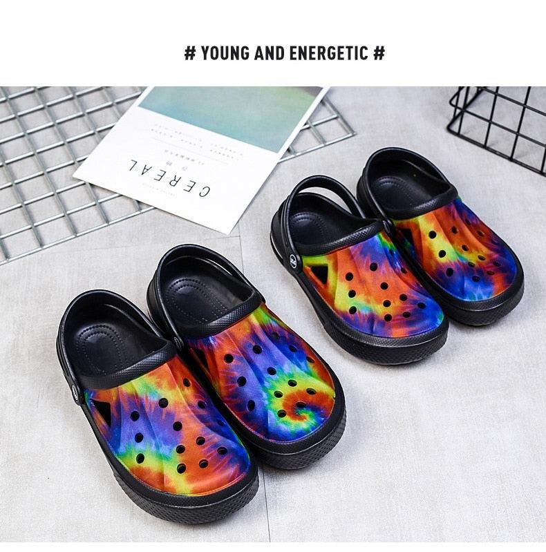 Sandales Homme Femme Chaussures à Trous Sabots en Caoutchouc Chaussures de Jardin pour Couple Imprimé Couleur Coussin d'Air Sandales de Plage Sabots de Jardin Unisexe Légers à Enfiler Sandales de Plage Homme Femme Chaussures Aquatiques