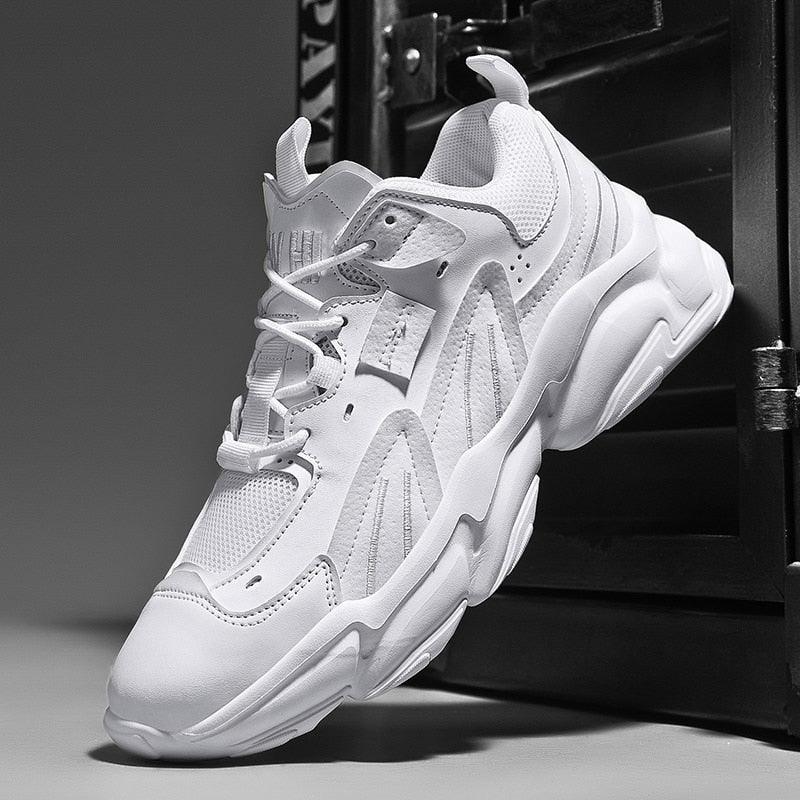 Chaussures de sport blanches pour hommes, tendance décontractée confortable, baskets épaisses noires pour hommes, design été blanc, baskets de tennis de course en plein air, mode sport, baskets décontractées confortables pour hommes.