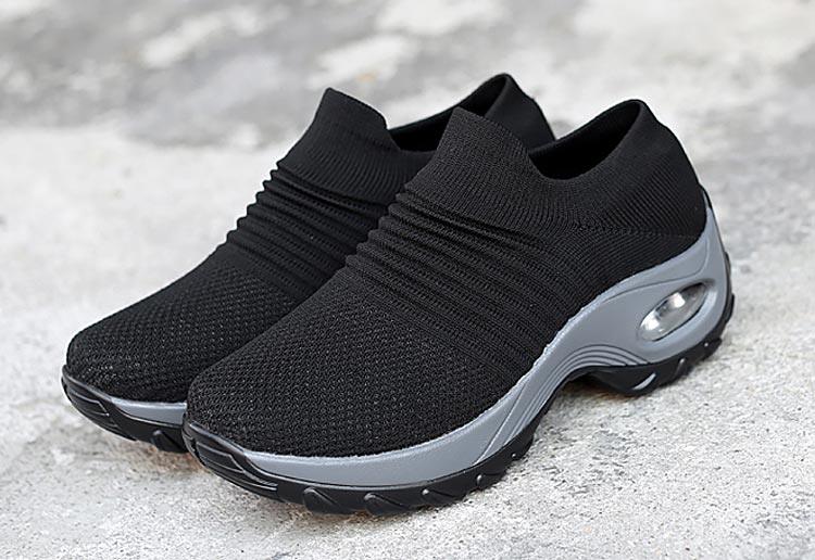 Baskets respirantes pour femmes Nouvelles chaussures en maille pour femmes Chaussures décontractées à coussin d'air à enfiler Chaussures de marche légères en maille respirante Athlétiques Chaussures de course Baskets chaussettes mode à enfiler