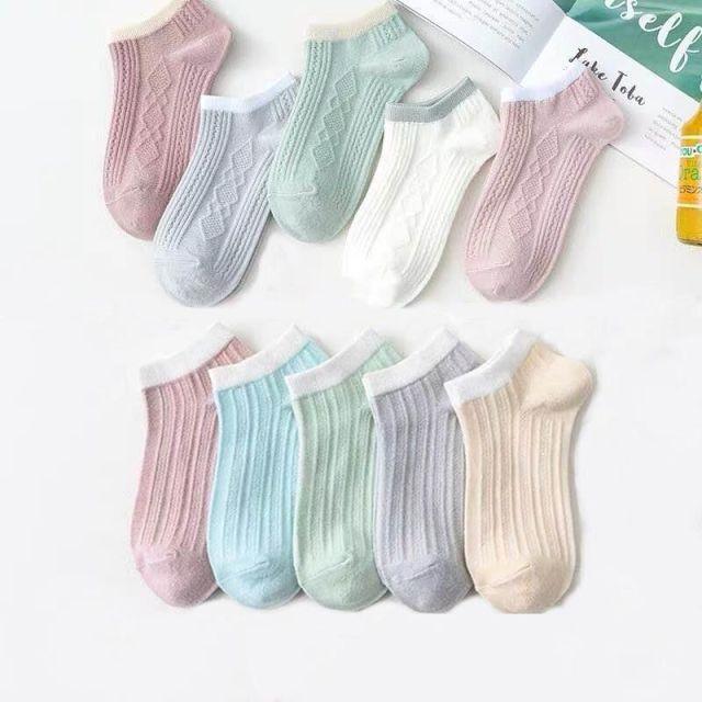 5 Paires Chaussettes Longues Unisexe Fashion Mignonnes Motif Dessin Animé en Coton Doux et Respirant Chaussettes de Sport Été Hiver Chaudes et Amusantes Style Harajuku Pour Hommes et Femmes