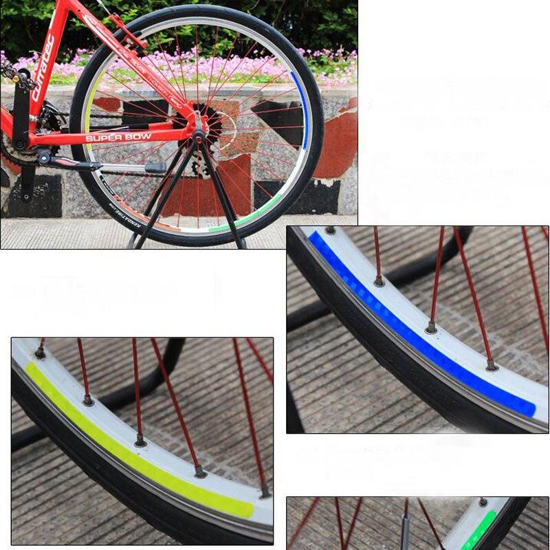 8PCS Feux de roue de vélo Lumières de vélo autocollants réfléchissants fluorescents Ruban de rayons de vélo Accessoires de vélo Ruban réfléchissant de vélo Autocollants de sécurité de nuit pour vélo et moto