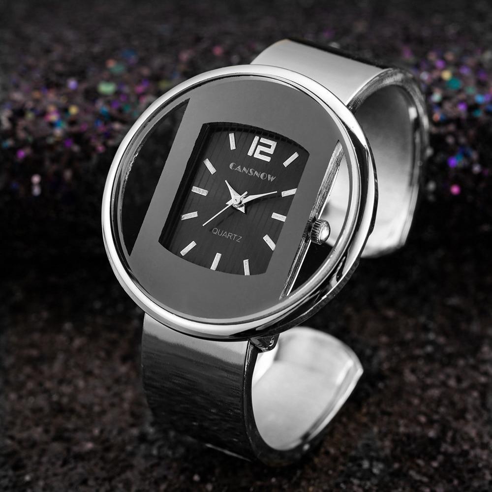 Montres classiques Fashion Gold pour femmes Montre-bracelet de luxe en acier inoxydable pour femmes