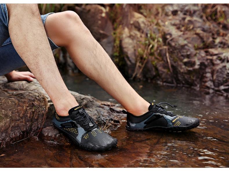 Chaussures d'eau de sport d'extérieur d'été pour hommes antidérapantes de plage, chaussures de rivière pieds nus, chaussures aquatiques à séchage rapide, pieds nus pour la plage, la natation, la rivière, la piscine, le lac, la randonnée, le kayak, le surf