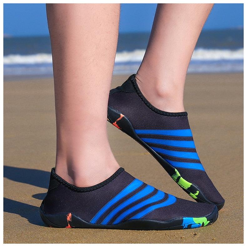 Chaussures d'eau de sport d'extérieur d'été pour hommes antidérapantes de plage, chaussures de rivière pieds nus, chaussures aquatiques à séchage rapide, pieds nus pour la plage, la natation, la rivière, la piscine, le lac, la randonnée, le kayak, le surf