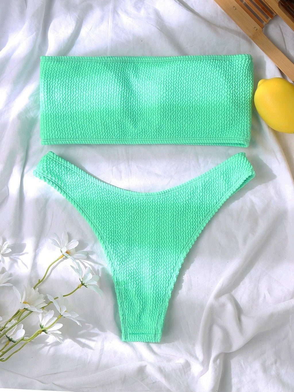 Bikini Maillot de bain Femme Push Up Ensemble de bikini Maillot de bain féminin Maillot de bain sans bretelles couleur unie 2 pièces Maillot de bain Maillots de bain Épaules dénudées Taille Haute Maillot de bain Maillot de bain échancré pour l'été