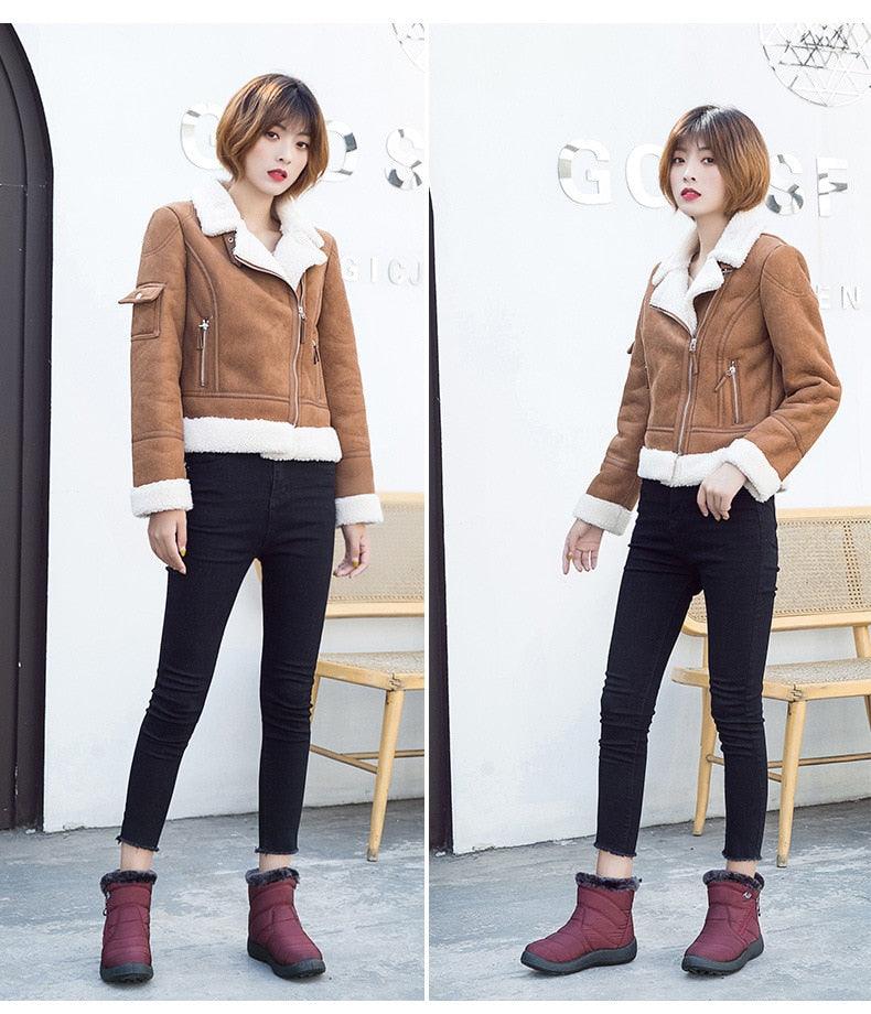 Bottes de Neige pour Femmes, Chaudes, Courtes, en Peluche, Bottines d'Hiver Confortables, à Fermeture Éclair, Chaussures Chaudes Antidérapantes, Doublées Fourrure, Courtes, Imperméables, Faciles à Enfiler, Légères pour l'Extérieur