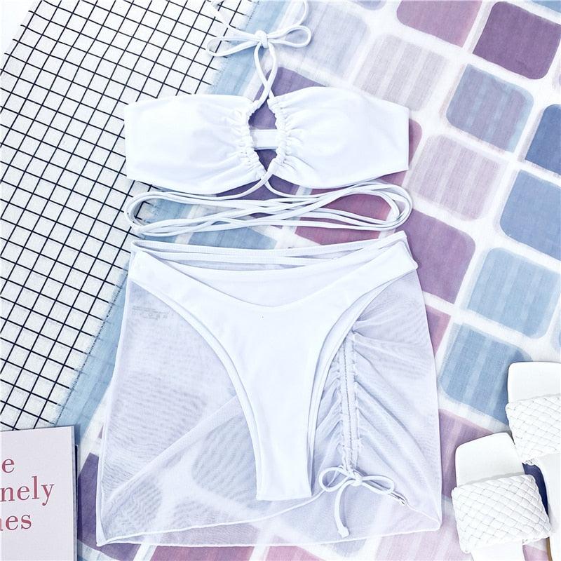 Ensemble de bikinis croisés creux, maillot de bain pour femme, nouveau maillot de bain deux pièces de couleur unie, haut de bikini à licou croisé avec découpes et bas taille haute, tenue de plage d'été, maillot de bain pour femme.