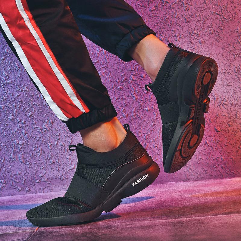 Baskets rouges plates pour hommes Chaussures de sport pour couple Baskets nouvelle mode Amoureux Décontracté Léger Jogging Respirant Chaussures de tennis de sport pour l'entraînement en extérieur et la marche