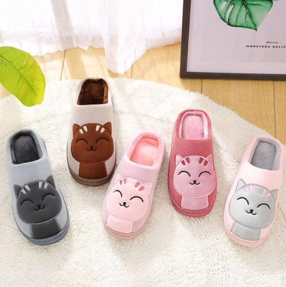 Chaussons d'hiver chauds pour femmes, chaussures de couple en peluche motif chat, chaussures plates douces d'intérieur, confortables, en mousse à mémoire de forme, chaussons chauds à enfiler pour la maison