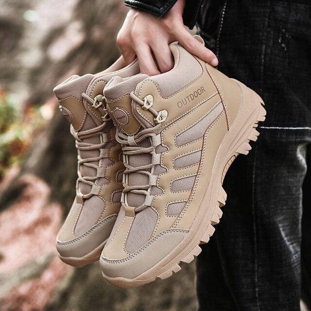 Chaussures de marche hiver homme, bottes de randonnée d'extérieur, chaussures d'hiver décontractées de travail, bottines en caoutchouc, chaussures de camping respirantes et résistantes à l'eau, chaussures de marche antidérapantes pour homme.