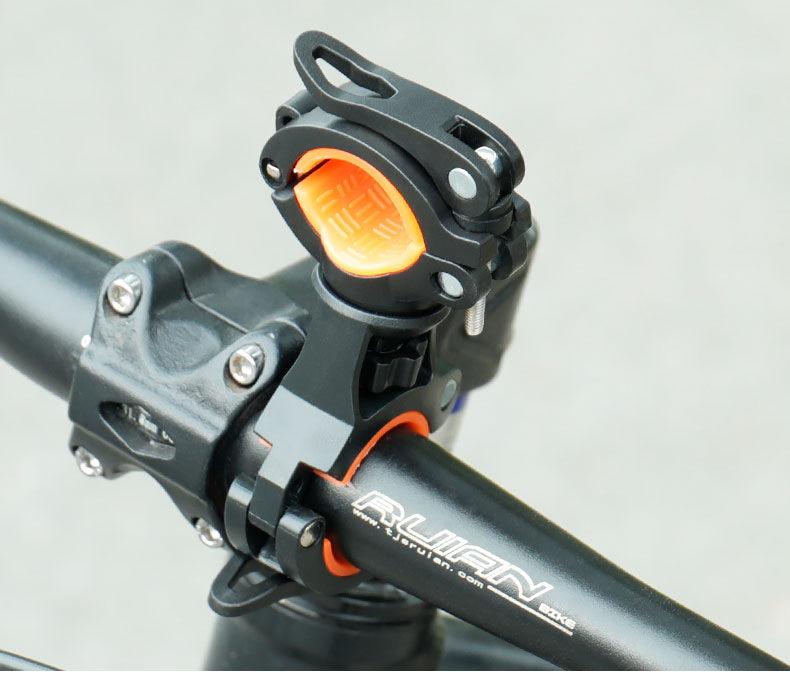 Support de lumière de vélo Support de lampe de vélo Support de pompe de phare à LED Support à dégagement rapide Support de lampe de poche universel rotatif à 360 degrés Support de montage de vélo Support de lampe de poche