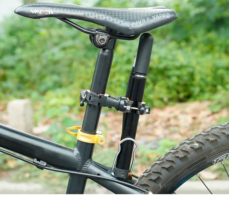 Support de lumière de vélo Support de lampe de vélo Support de pompe de phare à LED Support à dégagement rapide Support de lampe de poche universel rotatif à 360 degrés Support de montage de vélo Support de lampe de poche