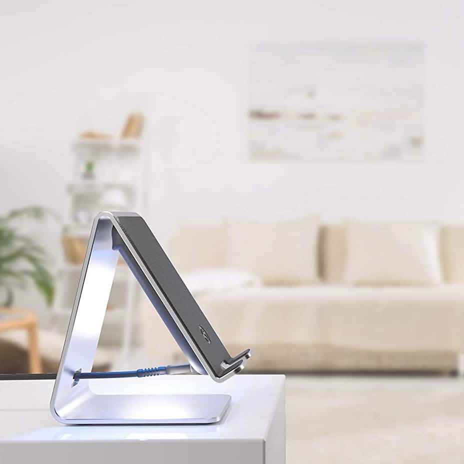 Station d'alimentation de bureau Qi à chargement rapide QC3.0 avec LED SoftGlow