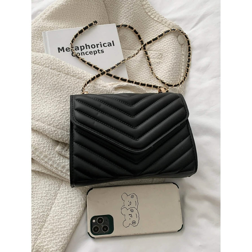 Sac carré à rabat matelassé et chaîne