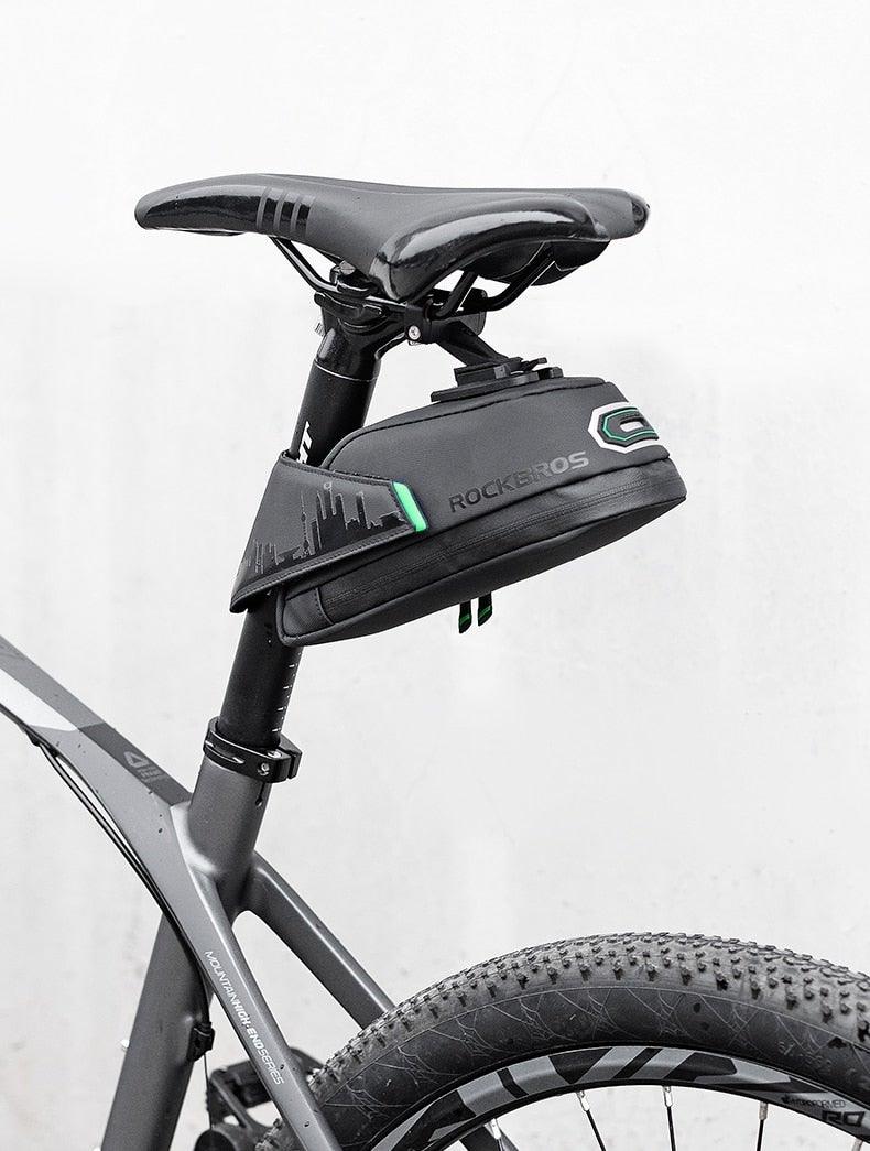 Sac de vélo imperméable Sac de vélo antichoc pour vélo réfléchissant grande capacité Sacoche de selle Accessoires de sacoche de vélo Sacoche de selle Sous la selle Sacoche de vélo Accessoires de cyclisme Pochette de rangement pour VTT Vélo de route