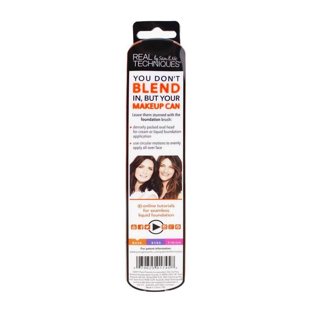 Pinceau maquillage Blend + Blur Real Techniques pour fond de teint liquide