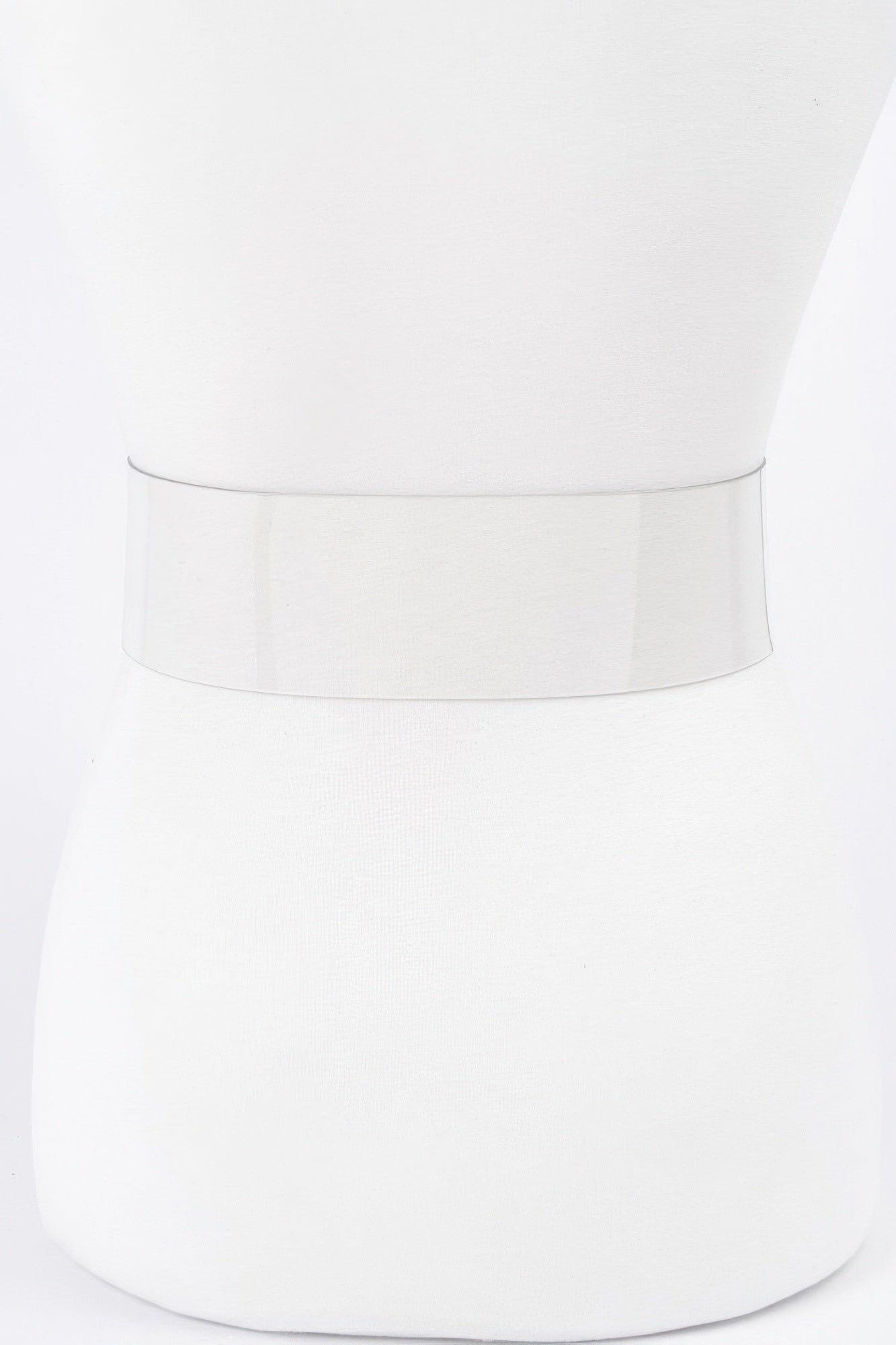 Ceinture transparente avec boucle métallique rectangulaire