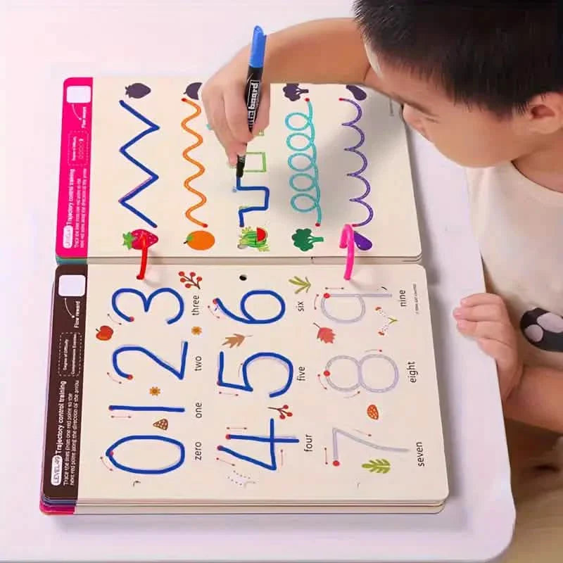 Cahier de magie réutilisable avec stylo effaçable et recharges