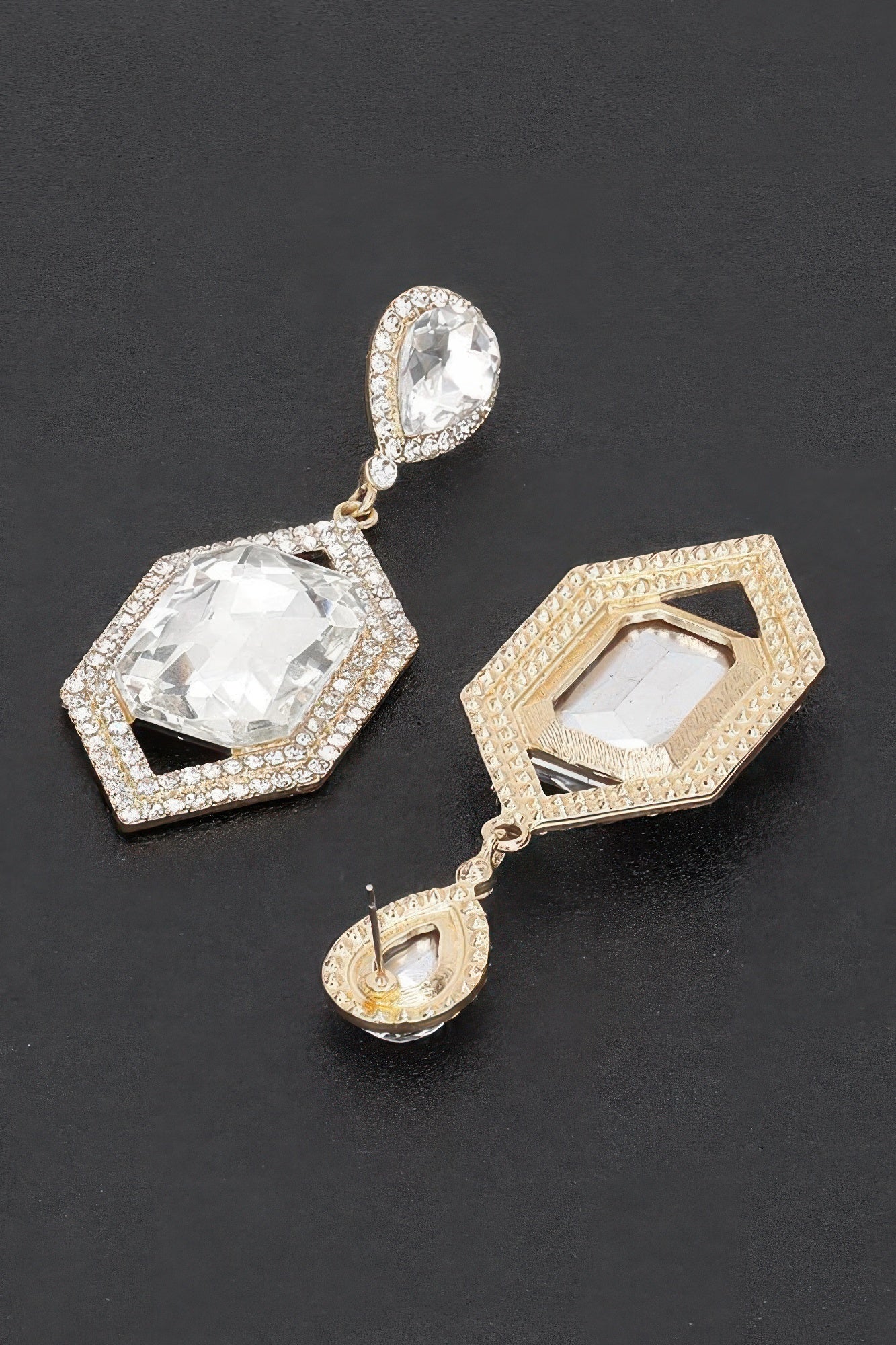 Boucle d'oreille en strass